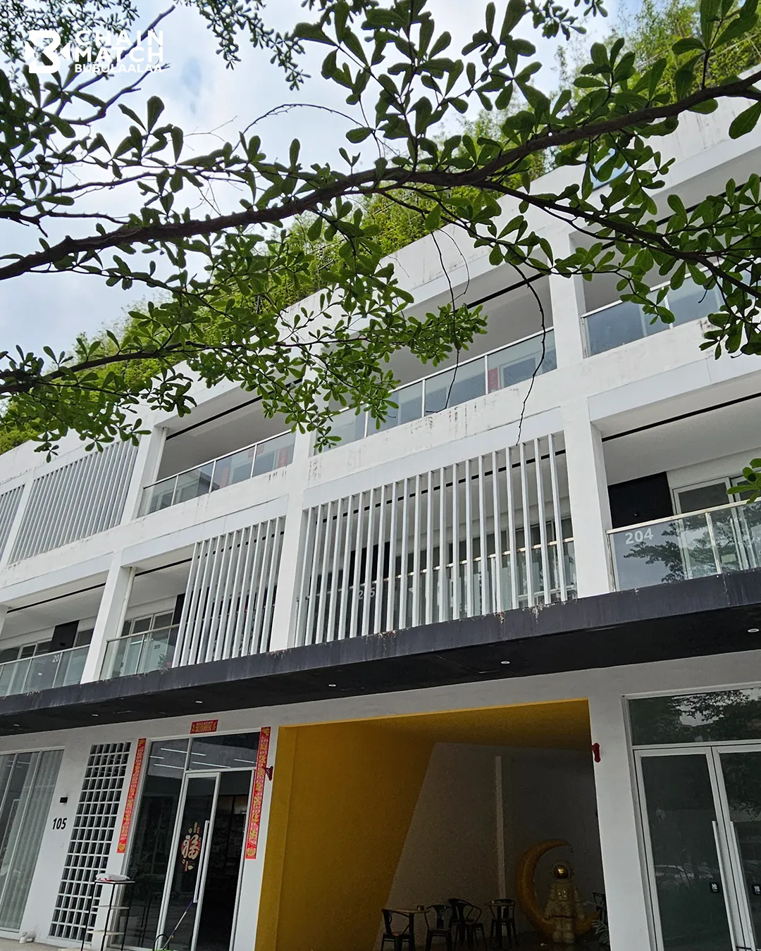 อาคารสำนักงานและโรงงานของพาร์ทเนอร์ในจีน